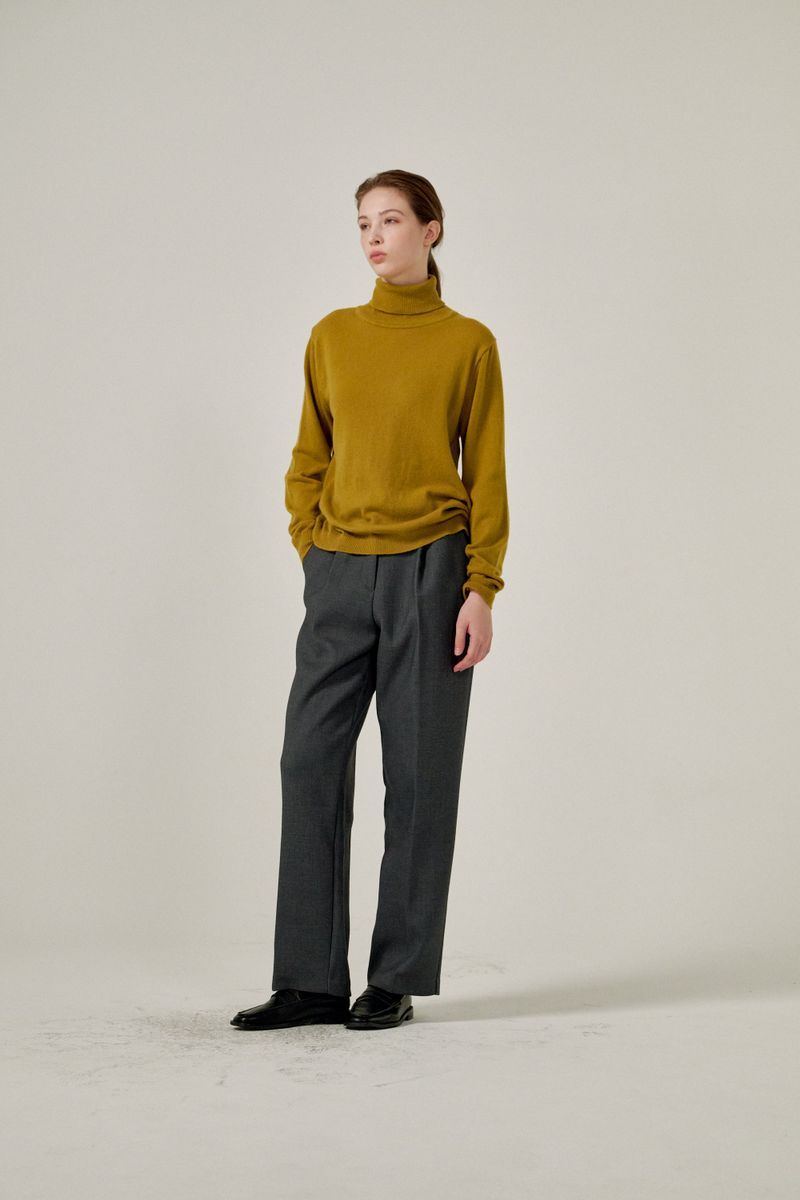 Cashmere turtle neck knit (Mustard)