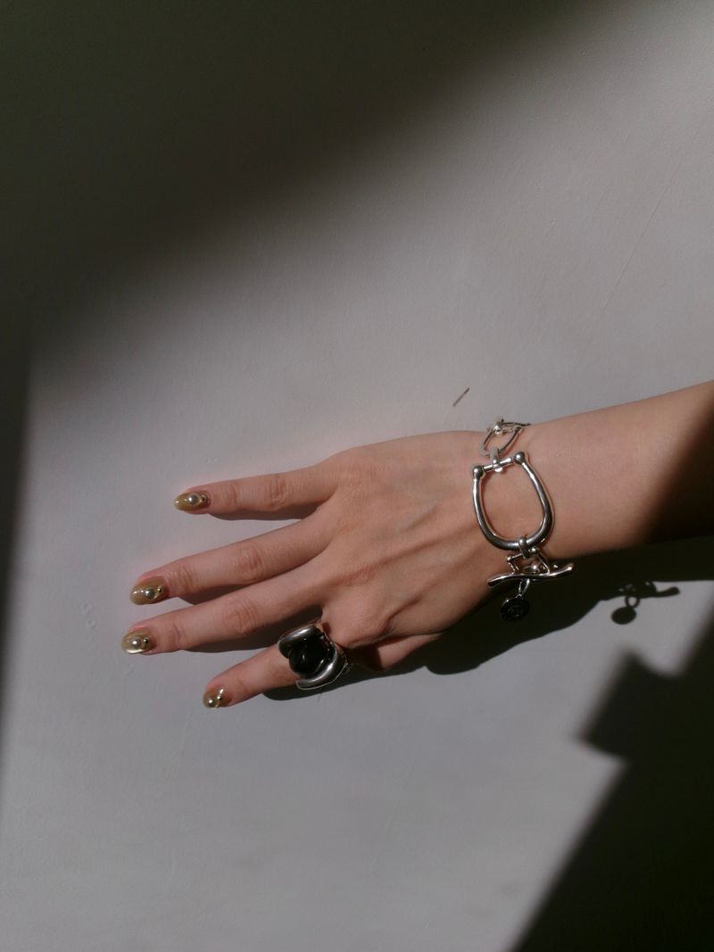 シルバープレートUシェイプドブレスレット