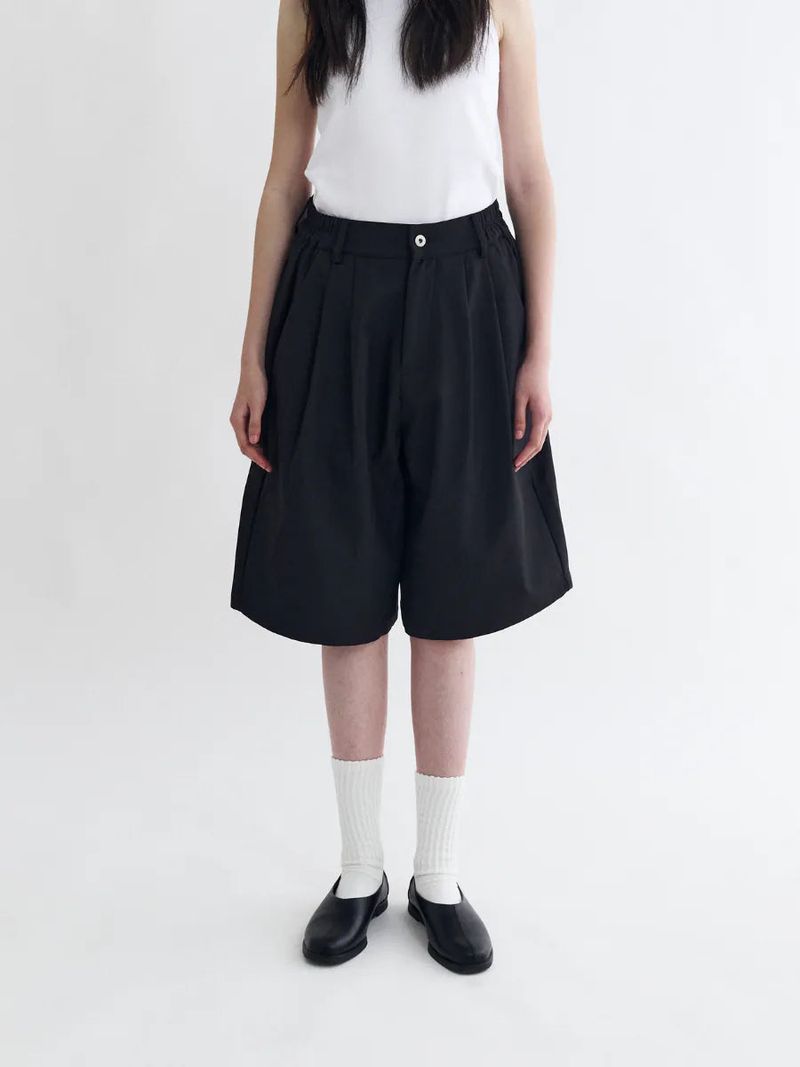 26SS PT5 Cropped Pleated Trousers