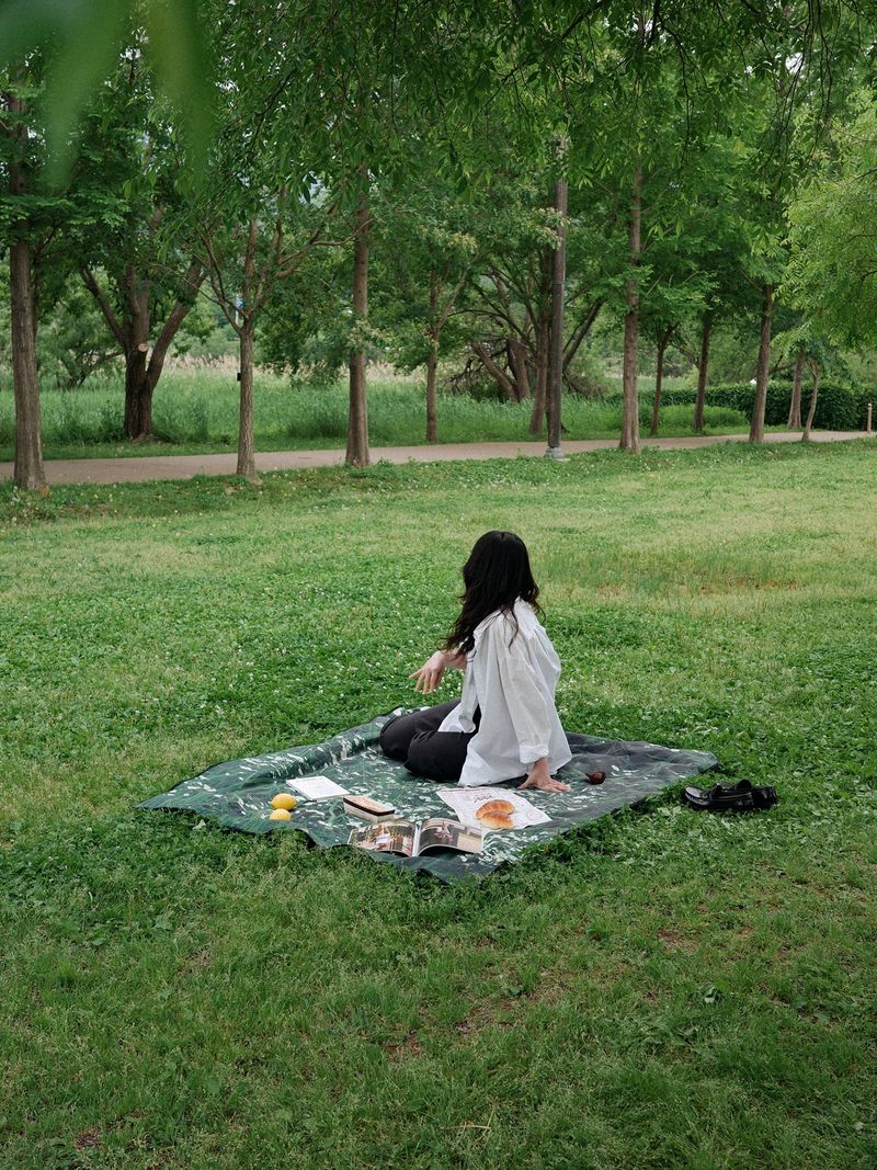 green bloom picnic mat