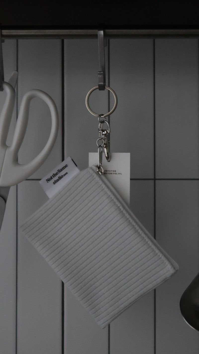 Mini keyring pouch 'dark clouds'