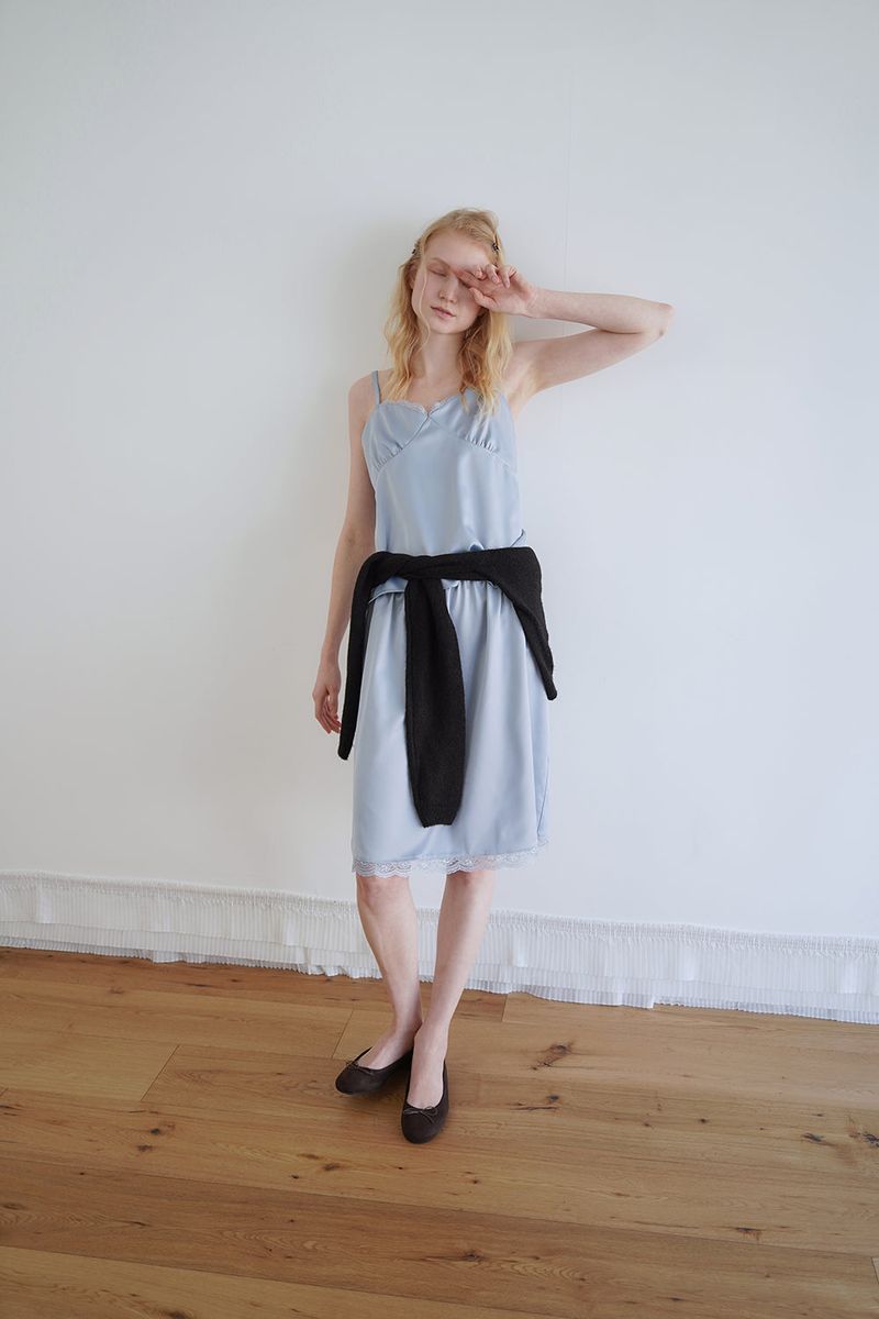 Satin lace top_skyblue