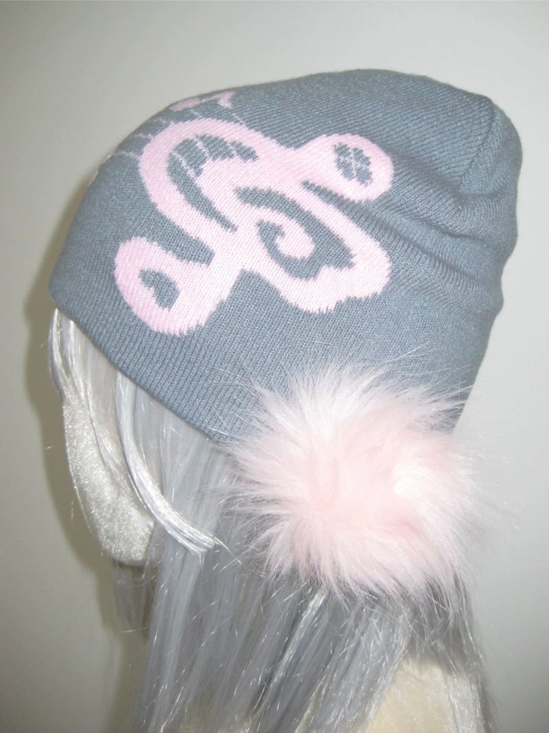 Angel plays note beanie (2color)