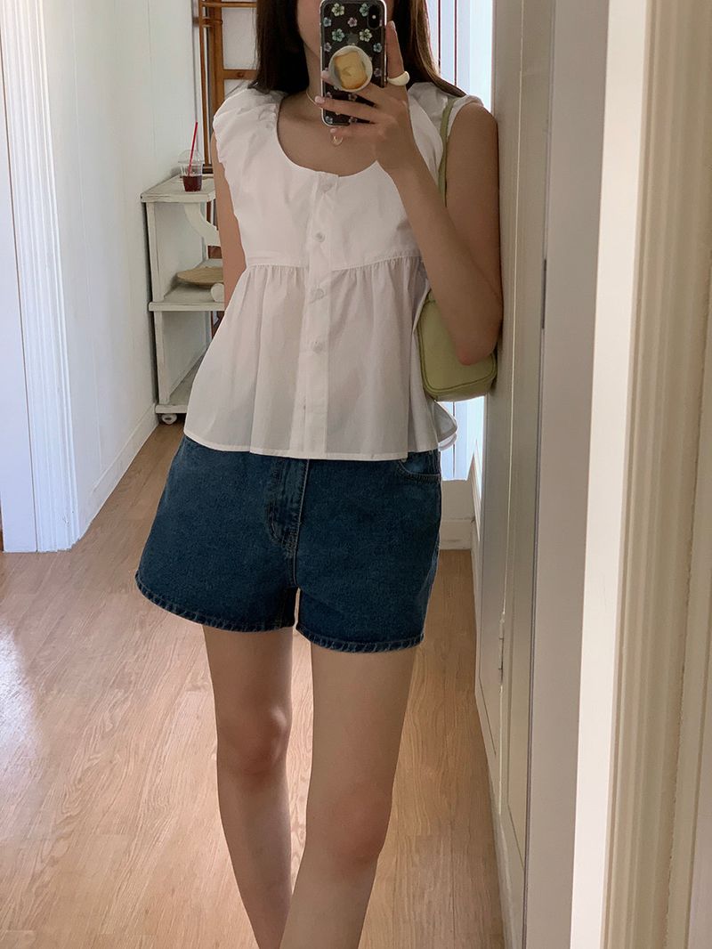[MADE] Delrose Denim Shorts