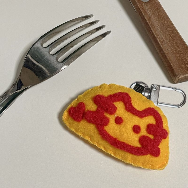 pelterz（ペルターズ）の「[MADE] Omelet rice Cat Key ring（Others）」