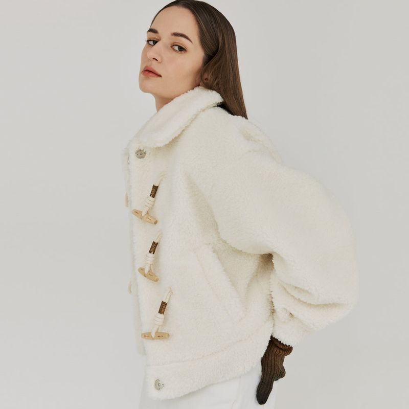 ECO FUR DUFFLE JACKET (IVORY)