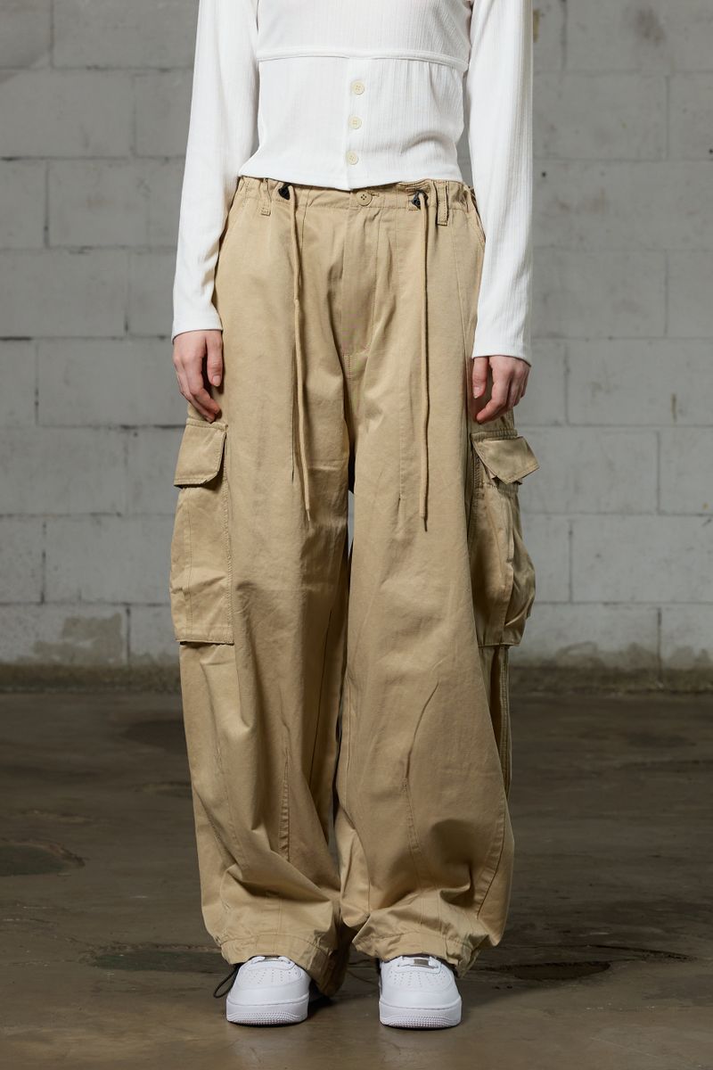 ARIKIM（アリキム）の「ARO WIDE CAGO PANTS / BIEGE（Pants）」