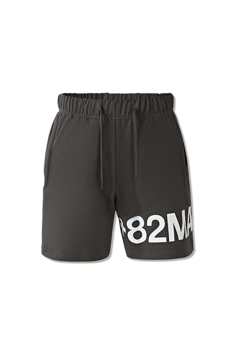+82 Big Logo Half Pants
