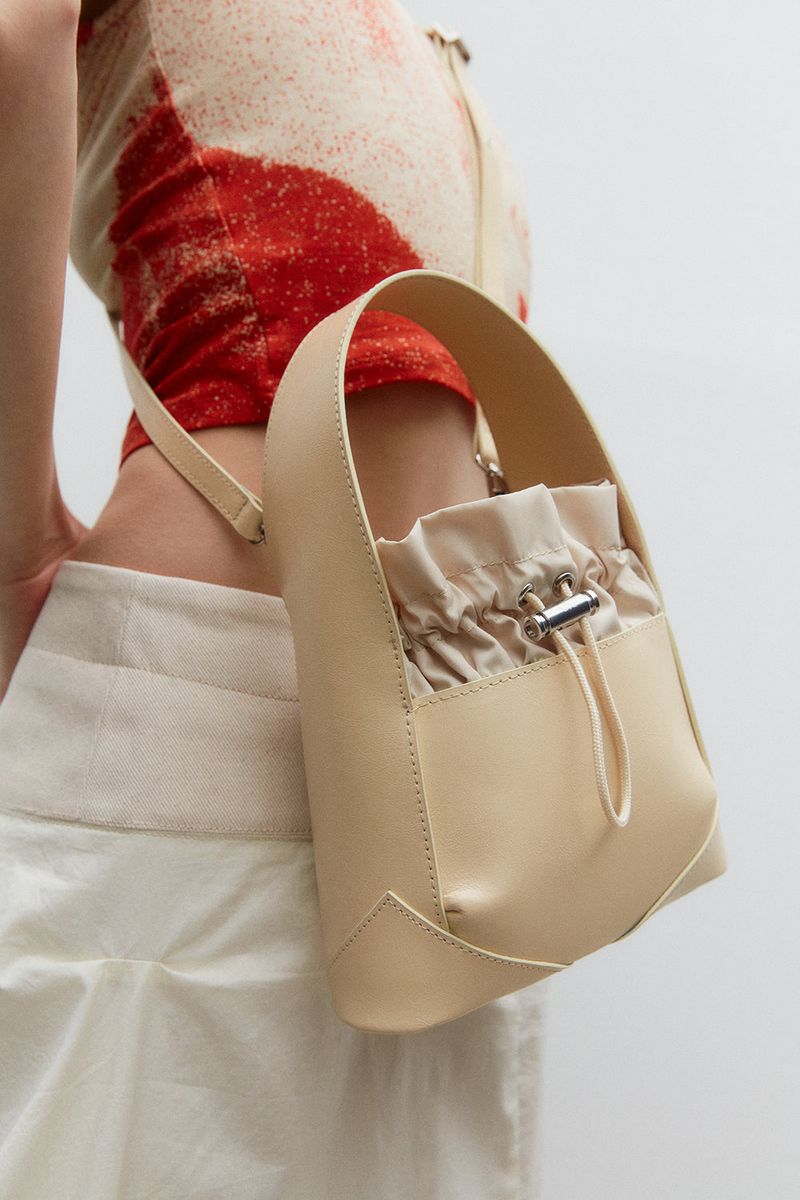Hold Mini bag_Butter