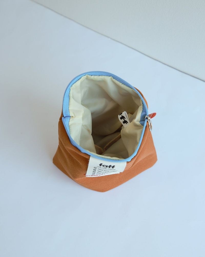 faff Pouch Caramel