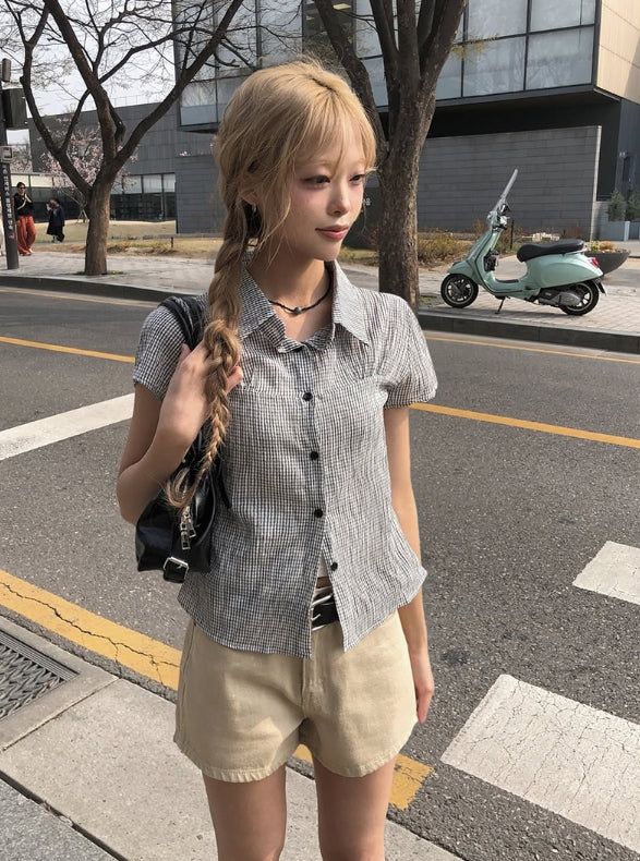 anyonemore（エニーワンモアー）の「Chori Small Check Shirring Pintuck Puff Short Sleeve Shirt（Tops）」