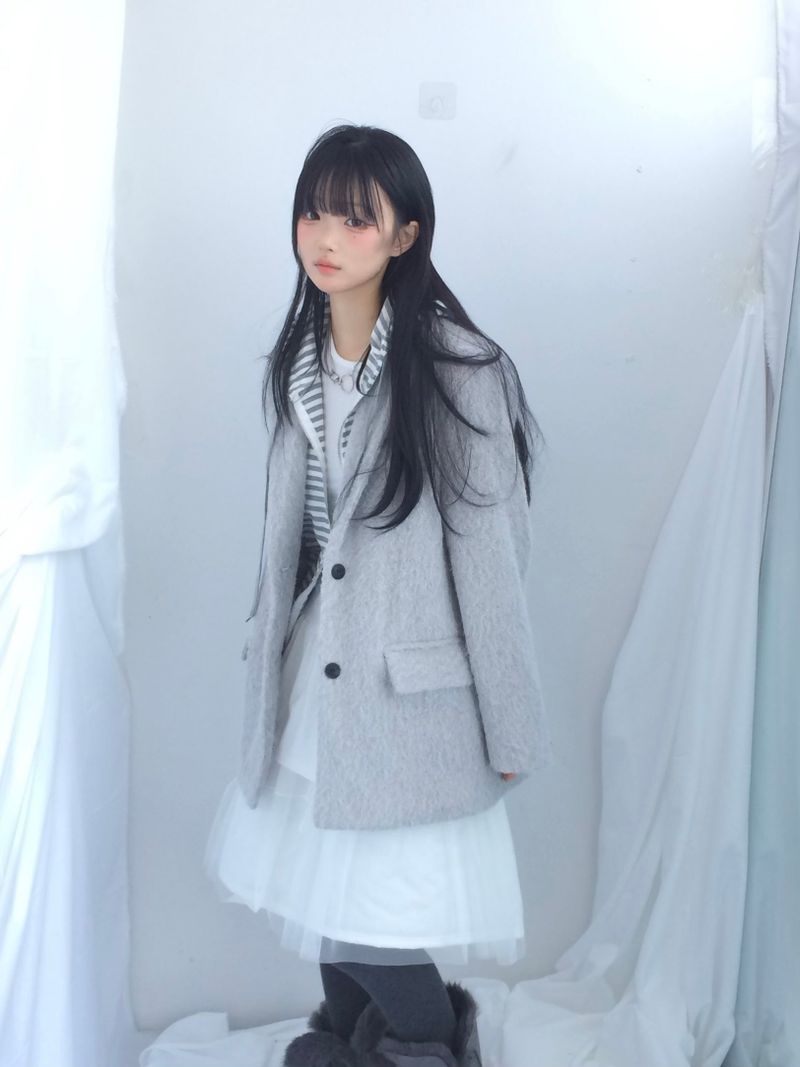 Hairy cream jacket