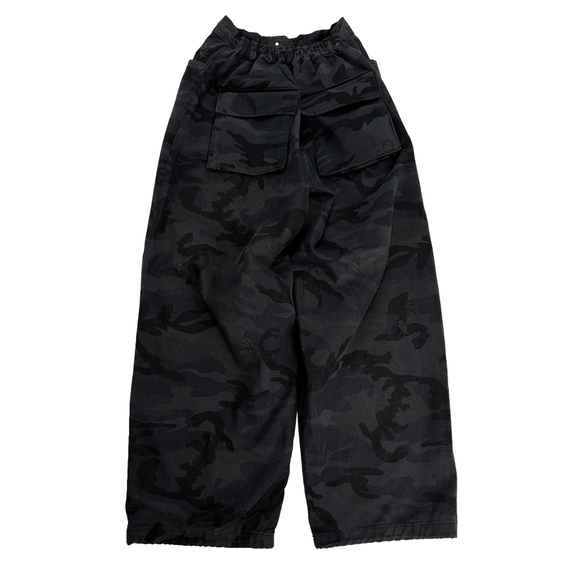 camo bio washed distressed pants