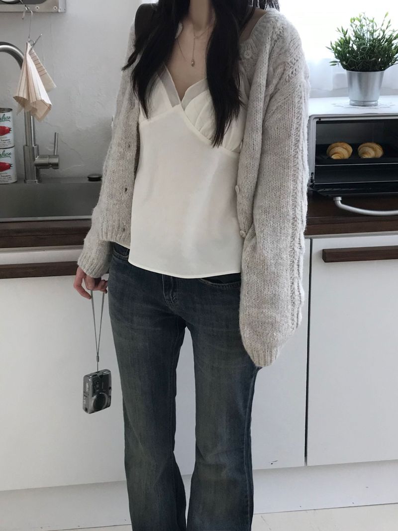 cable cardigan (2 colors)