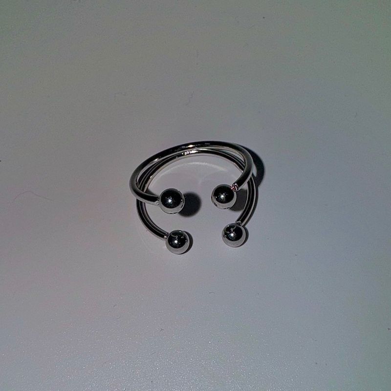 4 piercing ring