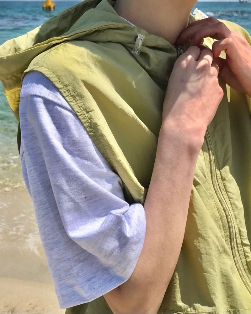 Clif vest
