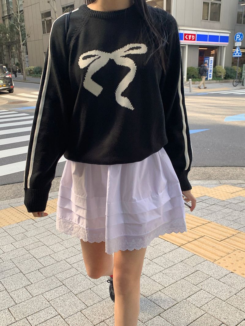 [MADE] Epo Lace Mini Skirt