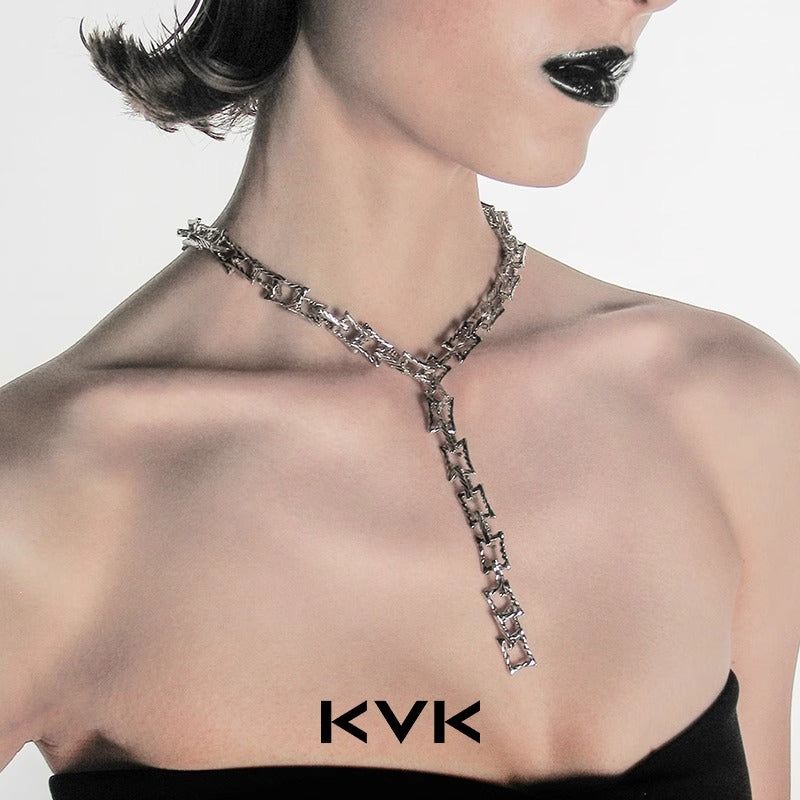 KVK SUPERNOVAS VEGA cosmic wave necklace