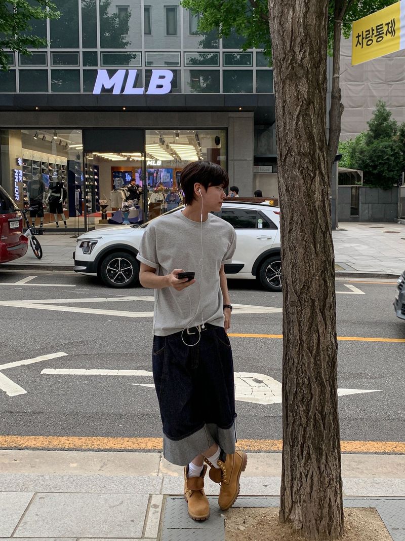 [WHAT A LOOK MADE] Signature Layered Half Sleeve