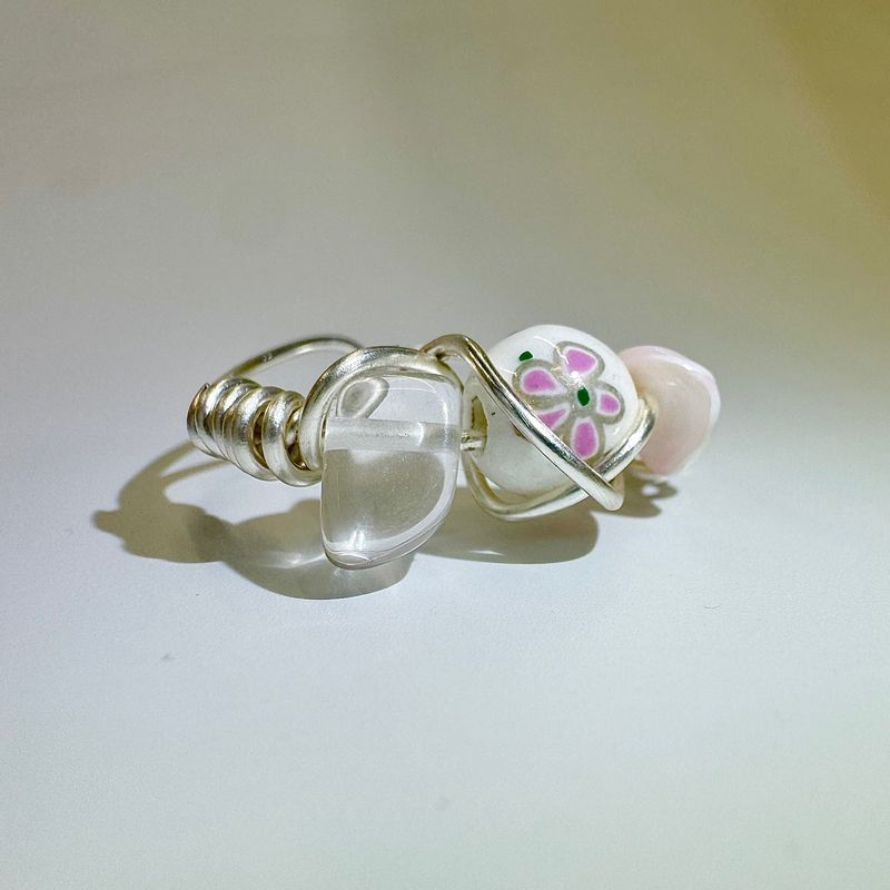 Sakura twist ring