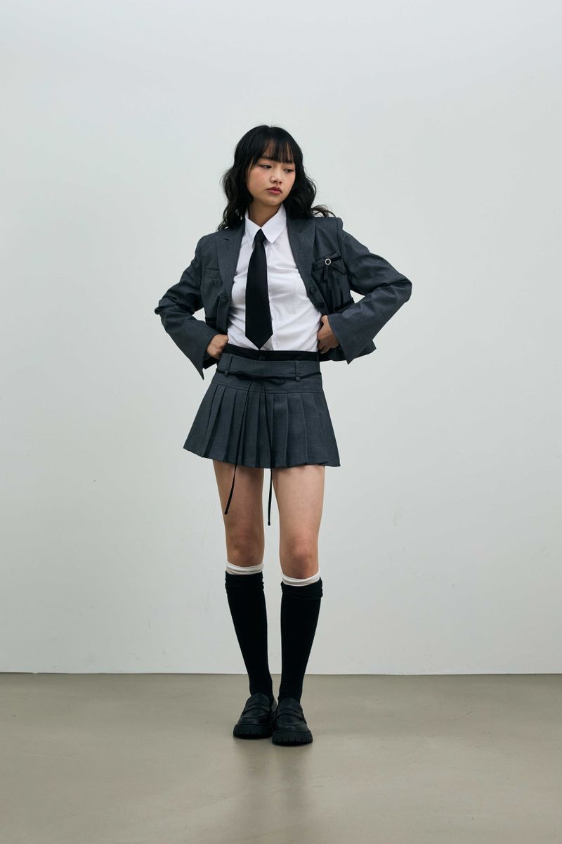 ASTRAL CROP JACKET / CHARCOAL