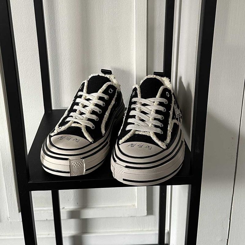 ASCLO Vintage Sneakers