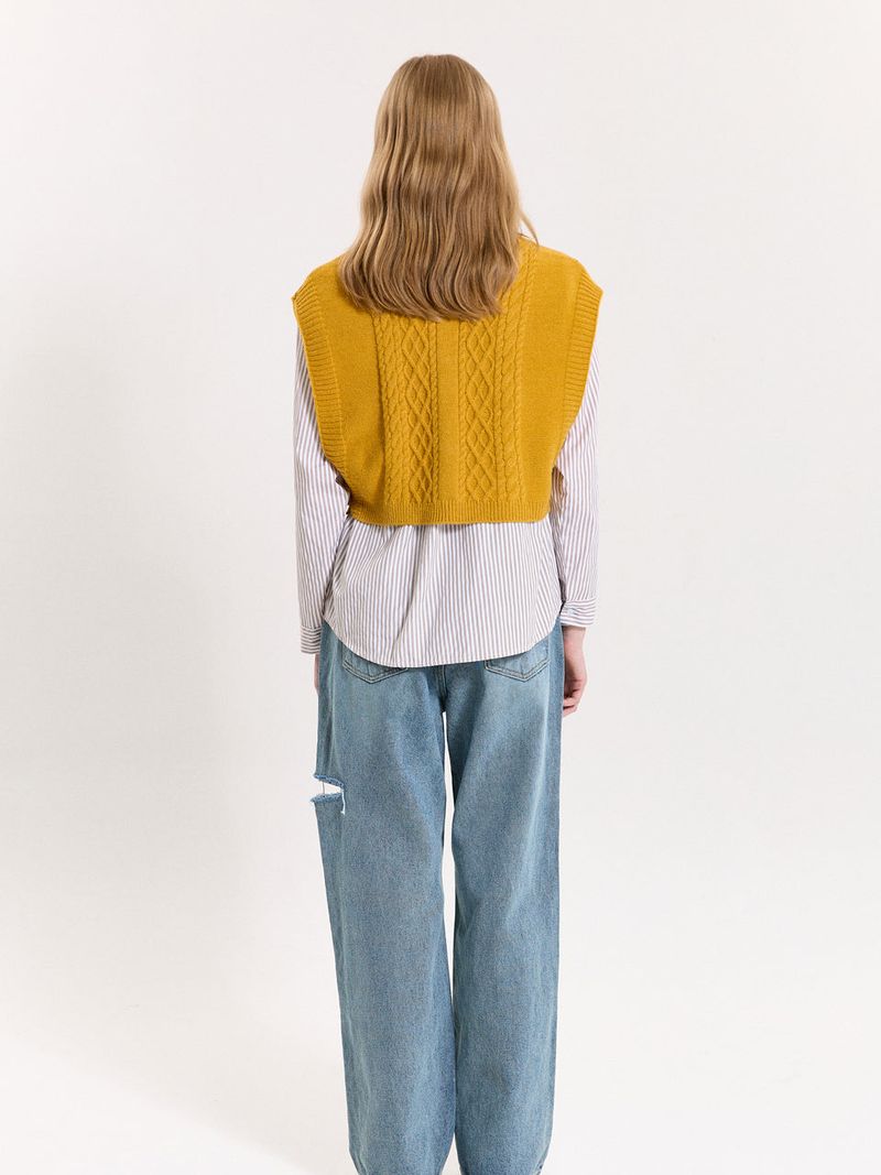 COZY BOXY VEST