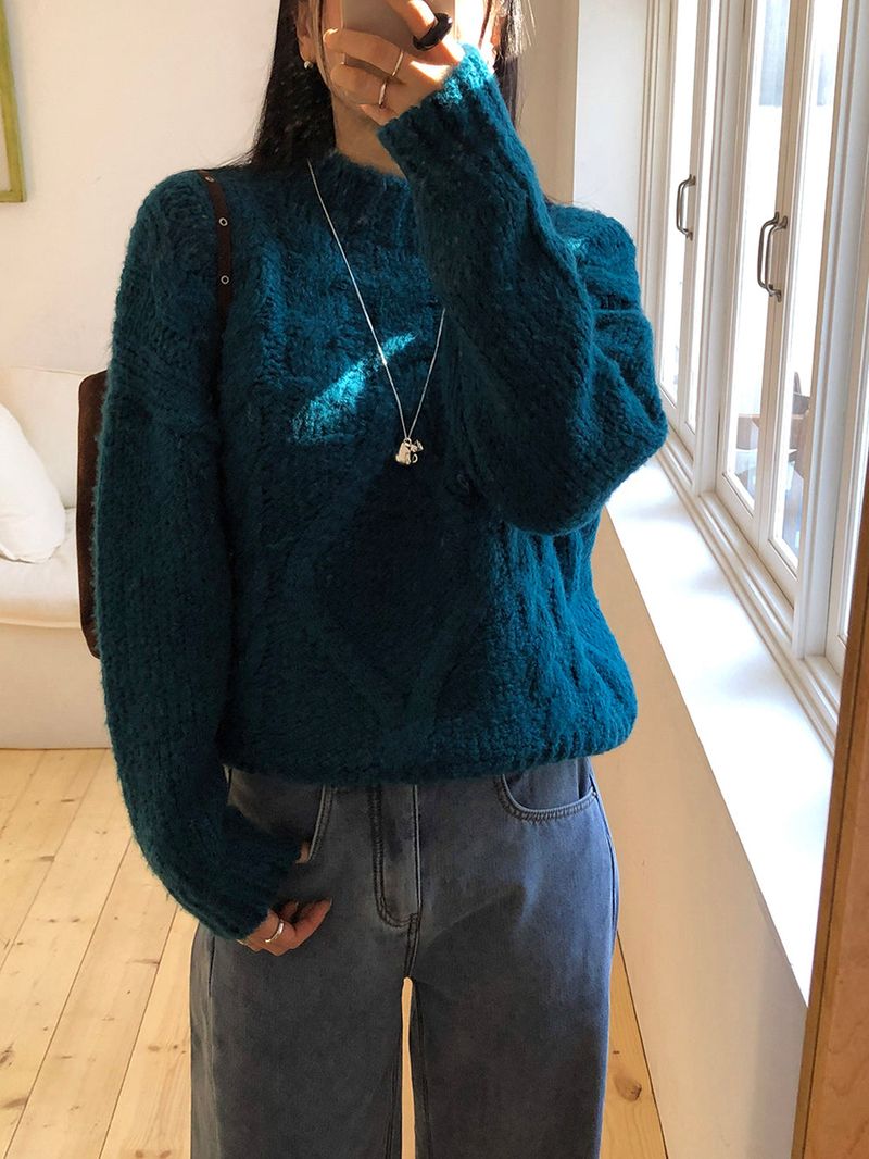 [MADE] MUHR HIGH-NECK CABLE KNIT