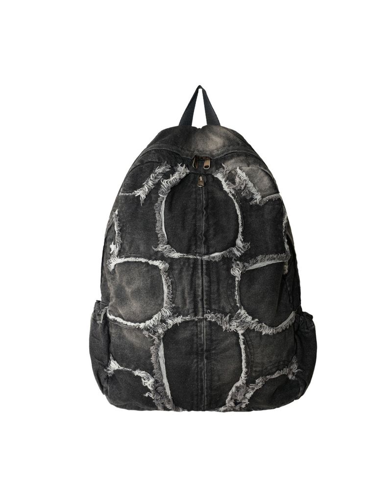 IUGAMAKARAS（イウガマカラス）の「Washed Denim Turtle Backpack (Black)（Bags）」