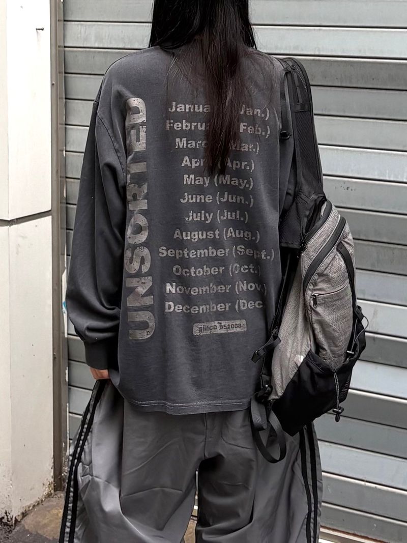 PEARCLAN（ペアクラン）の「マンスリープリンティングピグメント長袖Tシャツ（トップス）」