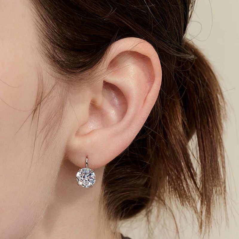 Hei（ヘイ）の「8mm cubic hook earring（Accessories）」