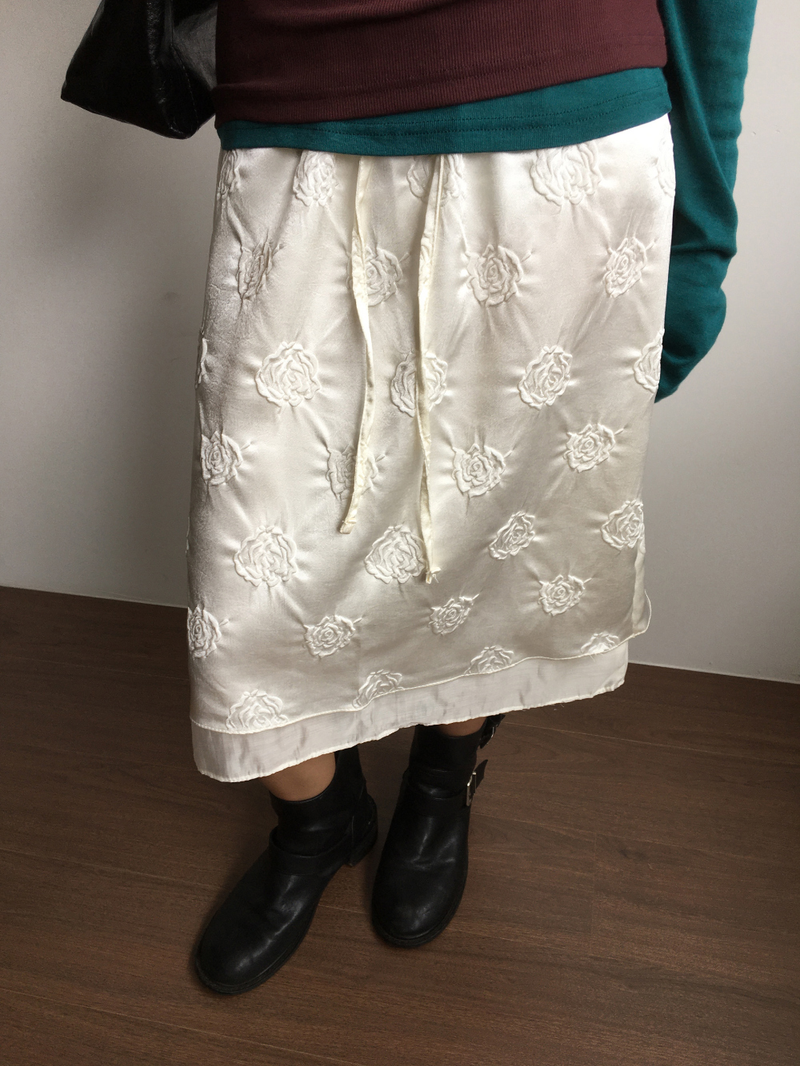 Reverse Rose Skirt (2color)