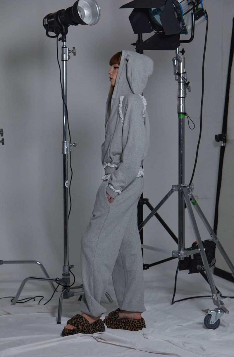 RABBIT ZIP-UP