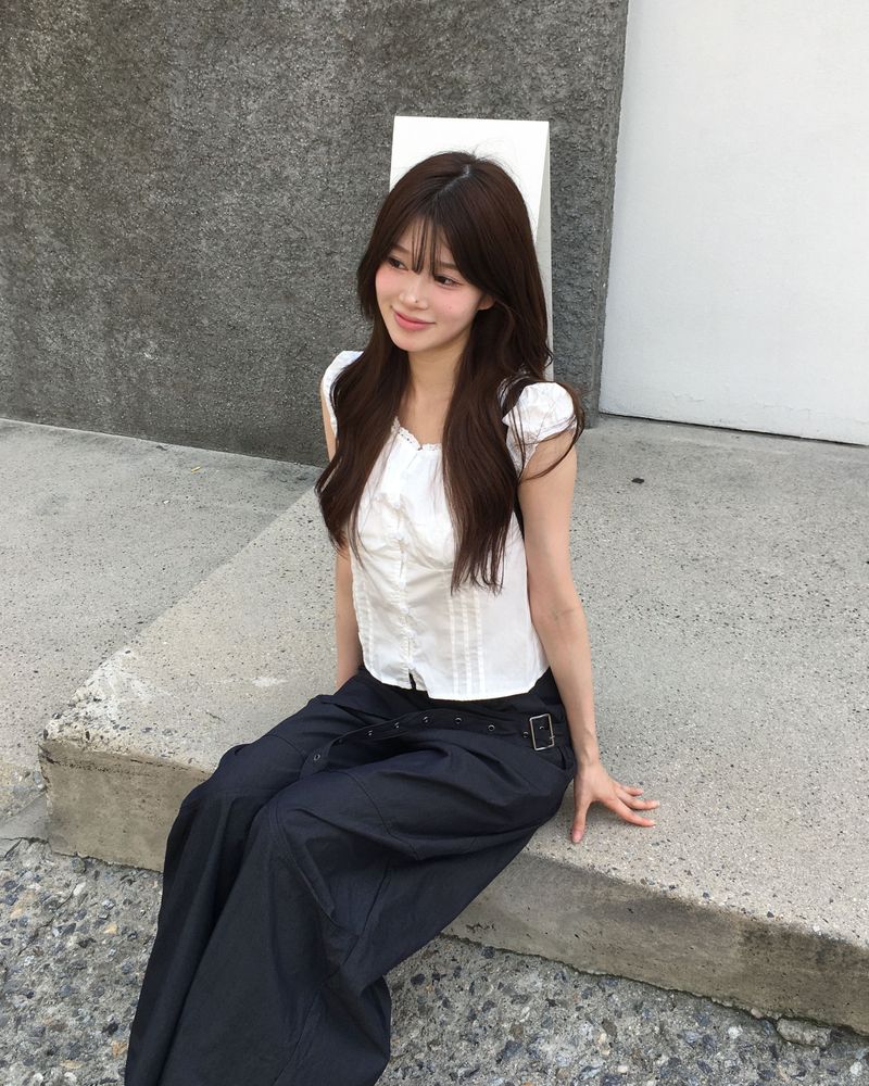 Shirring pintuck puff blouse