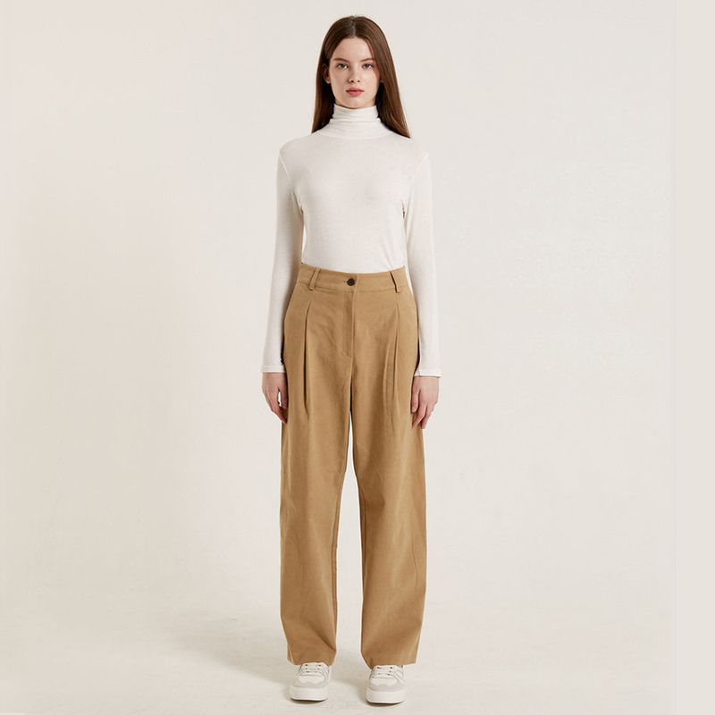 PINK PINEAPPLE（ピンクパイナップル）の「CHIC TUCKED PANTS（Pants）」