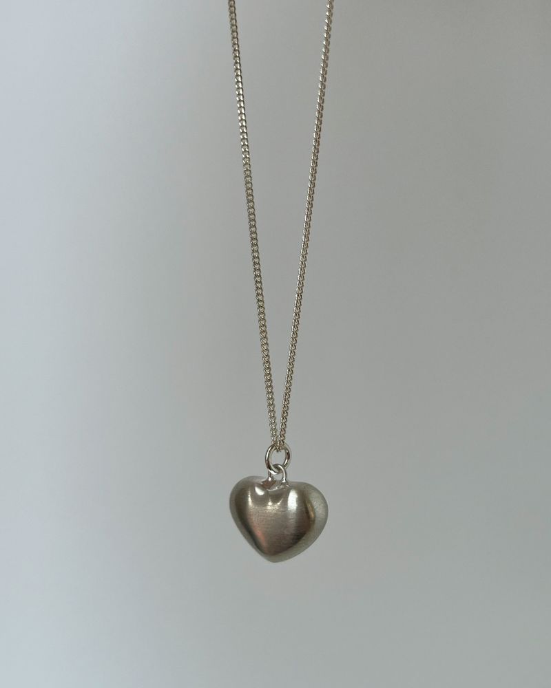Glowing necklace (silver)