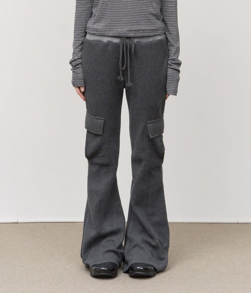 HIFIFNK（ハイファイファンク）の「(W) Glam Cargo Bootscut Pants（Pants）」