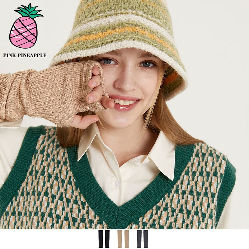 PINK PINEAPPLE（ピンクパイナップル）の「ミディハンドウォーマー（ファッション小物）」