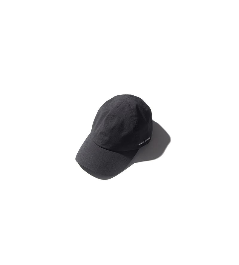 NīNEpointNīNE（ナインポイントナイン）の「DUO 3L SOFT SHELL SIX PANEL CAP - BLACK（Hats）」