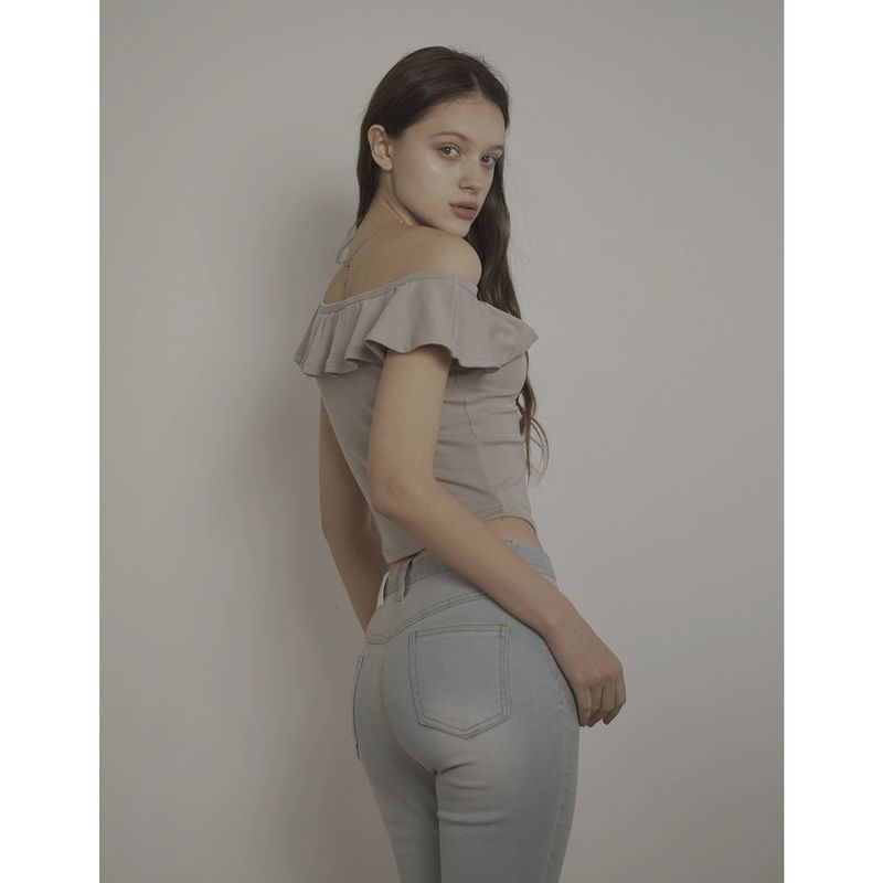 CHLOE TOP-BEIGE