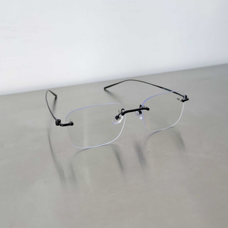 Weightless Rimless Glasses