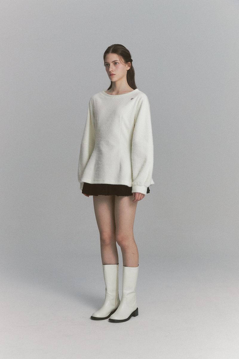 Angora Flare Sweatshirt Ivory