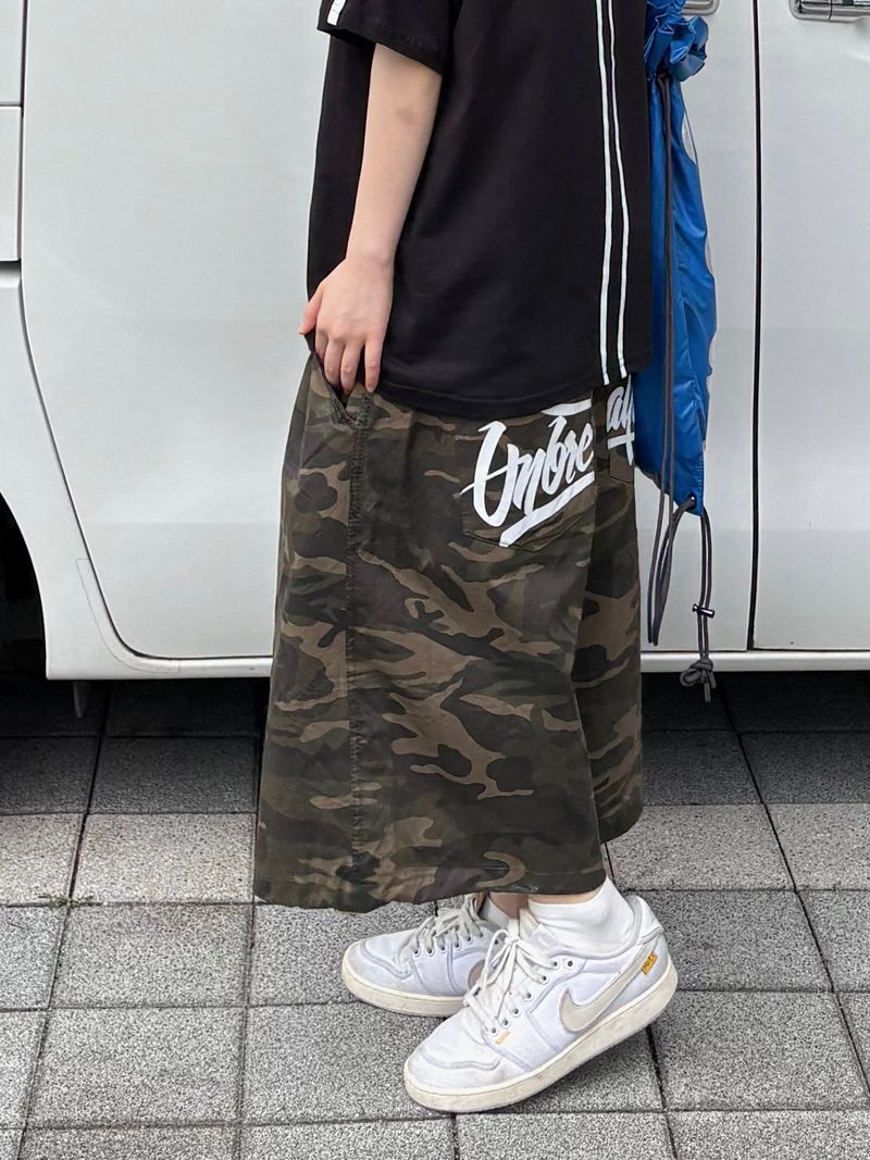 hip patch camo bermuda pants