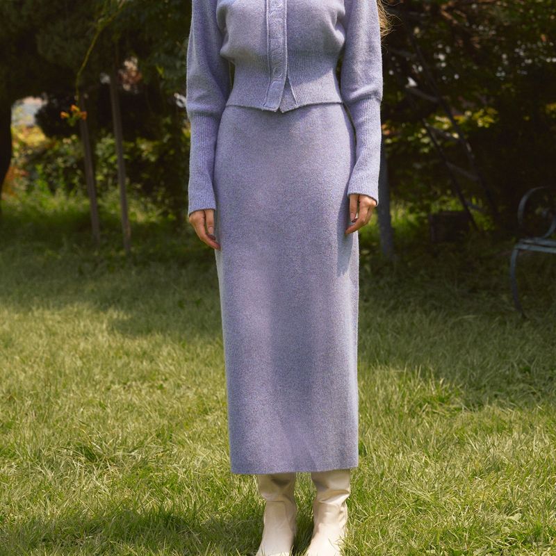 EVMOIU(エブモウ)の「ALPACA KNIT LONG SKIRT - LAVENDER GREY(Skirts)」