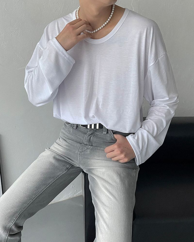COZINESS（コジネス）の「B747 Oversized fit U-neck Long-sleeved T-shirt (3 colors)（Tops）」