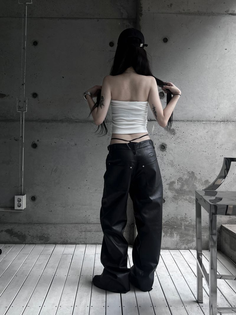 [unisex] side buckle leather wide pants
