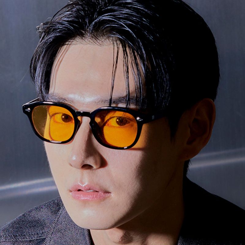 Juke Black / Orange Tint Lens