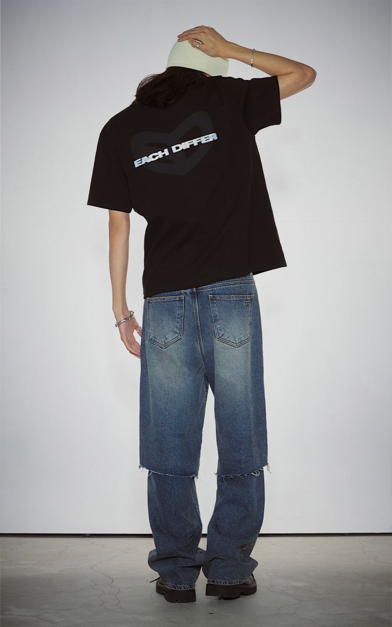 BLUR HEART T-SHIRTS_BLACK
