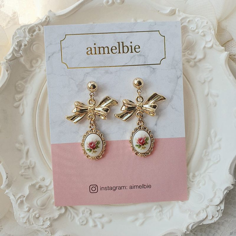 [IU Earring] Mary Earring - Vintage Rose Version