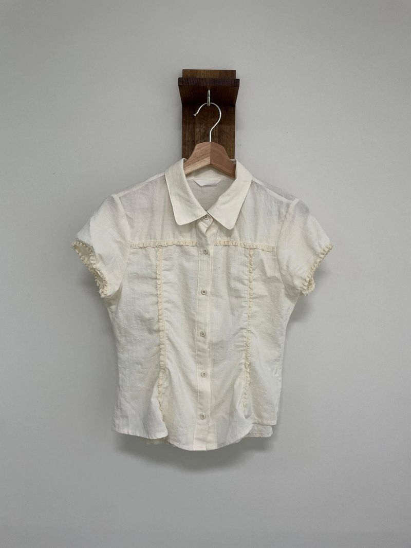 ao vintage frill shirts